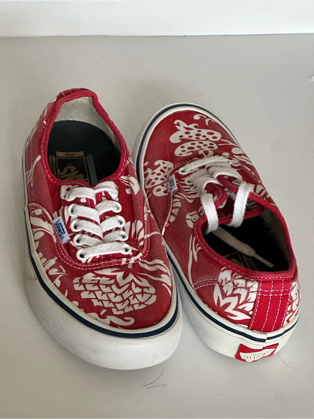 Vans Authentic Pro Hawaiian Floral Red Canvas Skate Shoes Men 6.5 Women 8